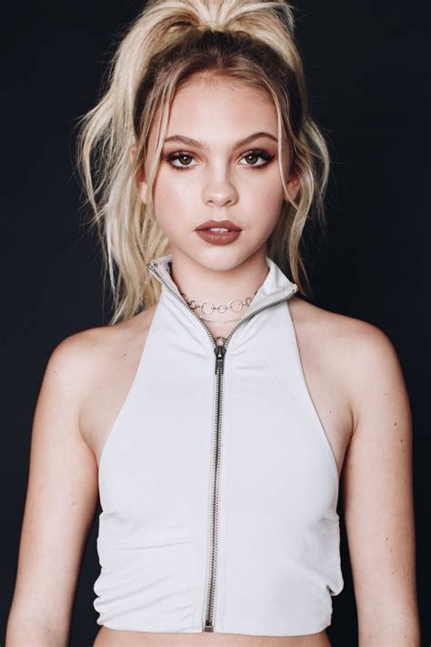 jordyn jones